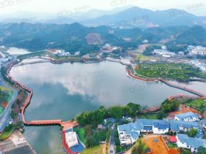 萍鄉市上栗縣東源鄉樓下美麗鄉村一樓溪湖項目